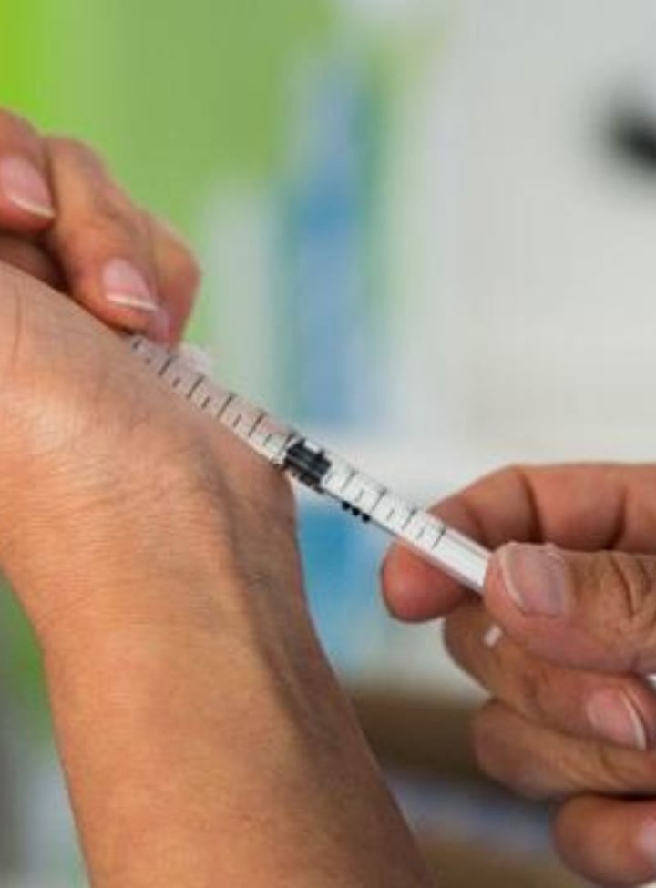 Vacunación contra la fiebre amarilla